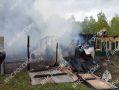 В деревне под Карачевом огонь уничтожил жилой дом