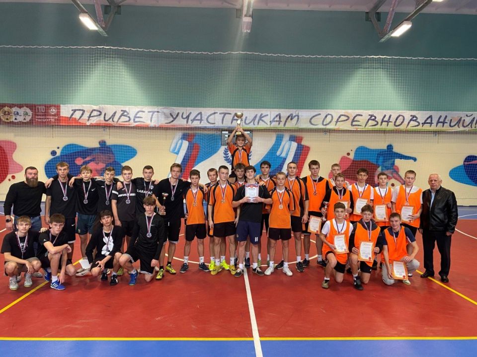 В городе Дятьково прошли соревнования по мини-футболу