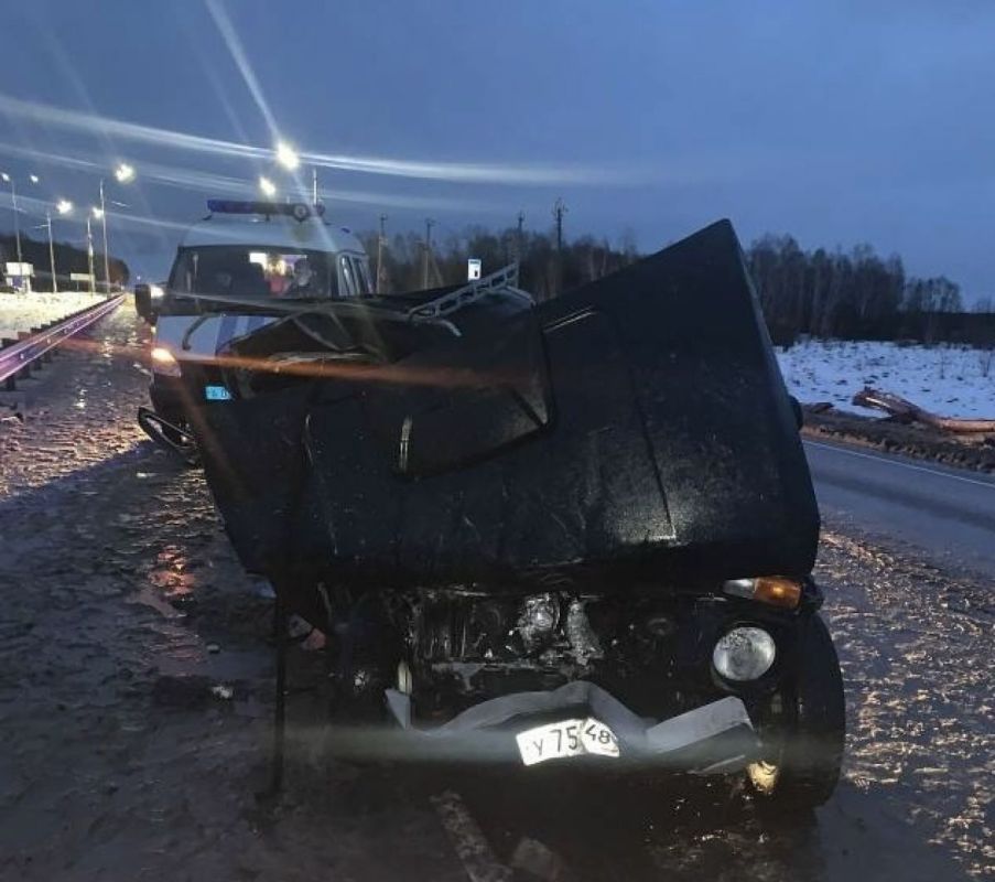 Водитель автопоезда за раздавленную под Клинцами насмерть женщину в «Ниве» получил обязательные работы
