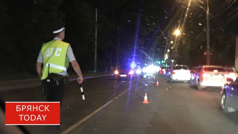 Опасный обгон на брянской трассе закончился госпитализацией