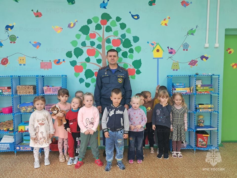 Рогнединские малыши узнали о правилах пожарной безопасности