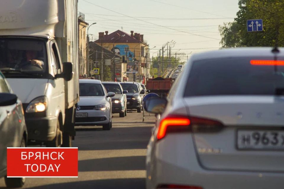 Брянские приставы задержали пьяного должника за рулём