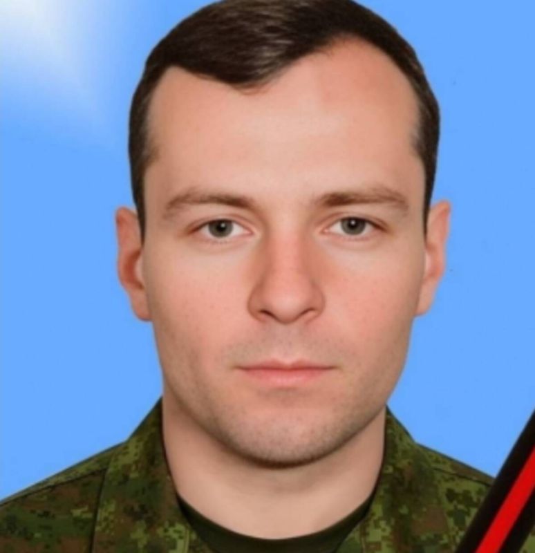 Героически погиб: в Клинцах простятся с Николаем Радченко