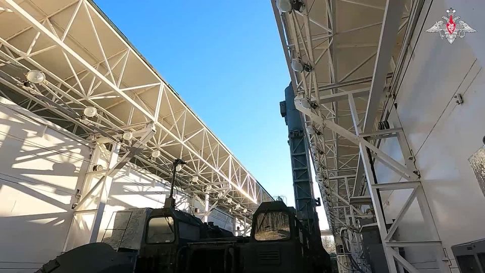 Минобороны России: С государственного испытательного космодрома «Плесецк» по полигону «Кура» на Камчатке выполнен пуск межконтинентальной баллистической ракеты «Ярс»