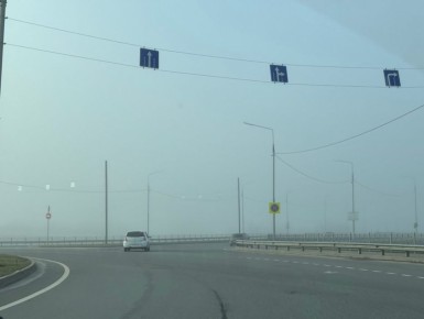 Город Брянск спрятался в густом тумане