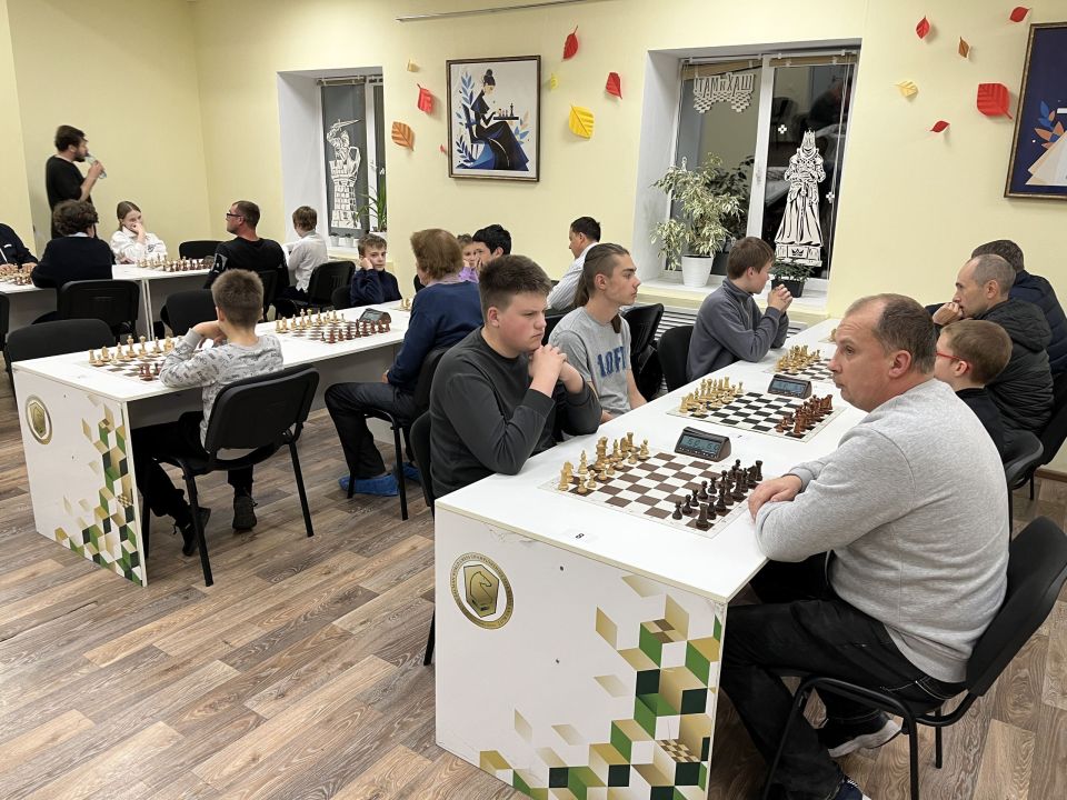 В Брянске состоялись соревнования по шахматам — Мемориал П.Г. Яшелина