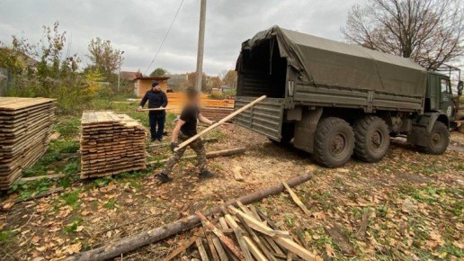 Брянский священник передал группировке «Север» стиральную машину и пиломатериалы