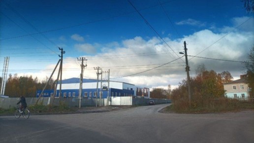 К спорткомплексу с бассейном в Новозыбкове подвели электричество