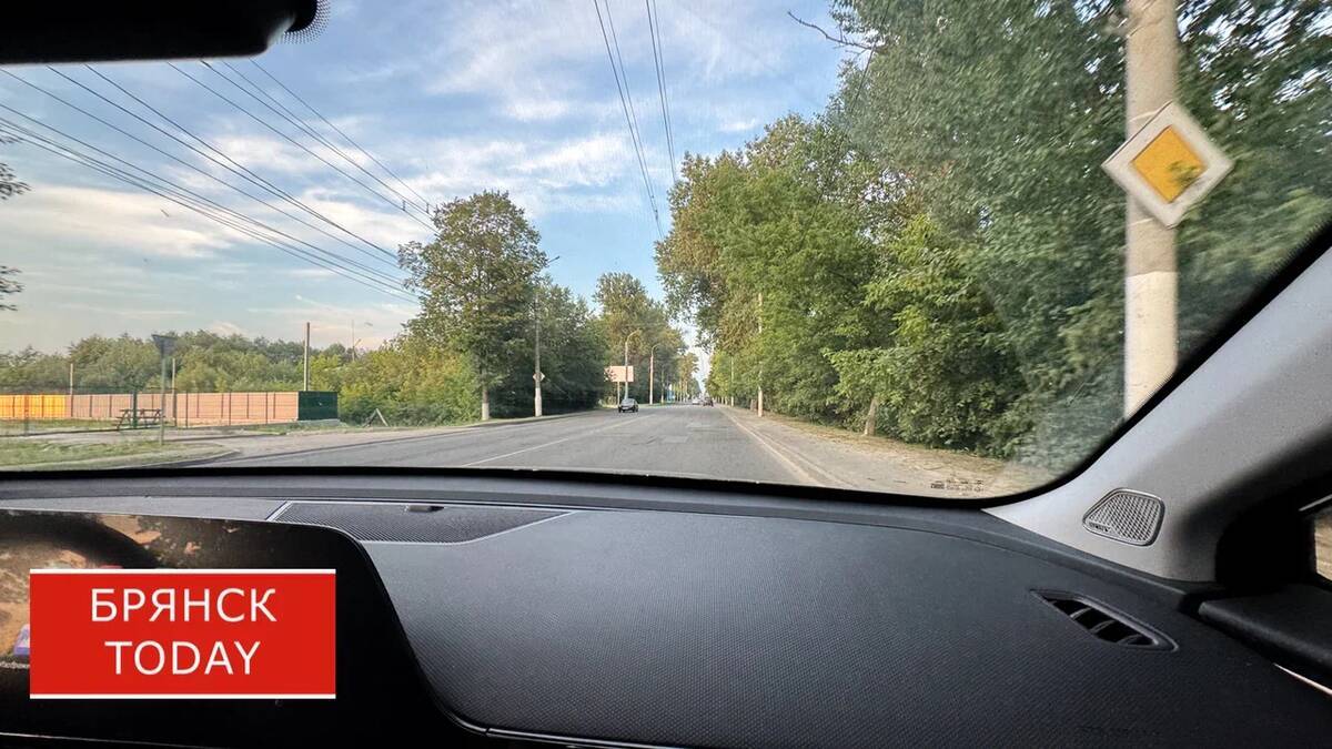 В Клинцах столкнулись ВАЗы