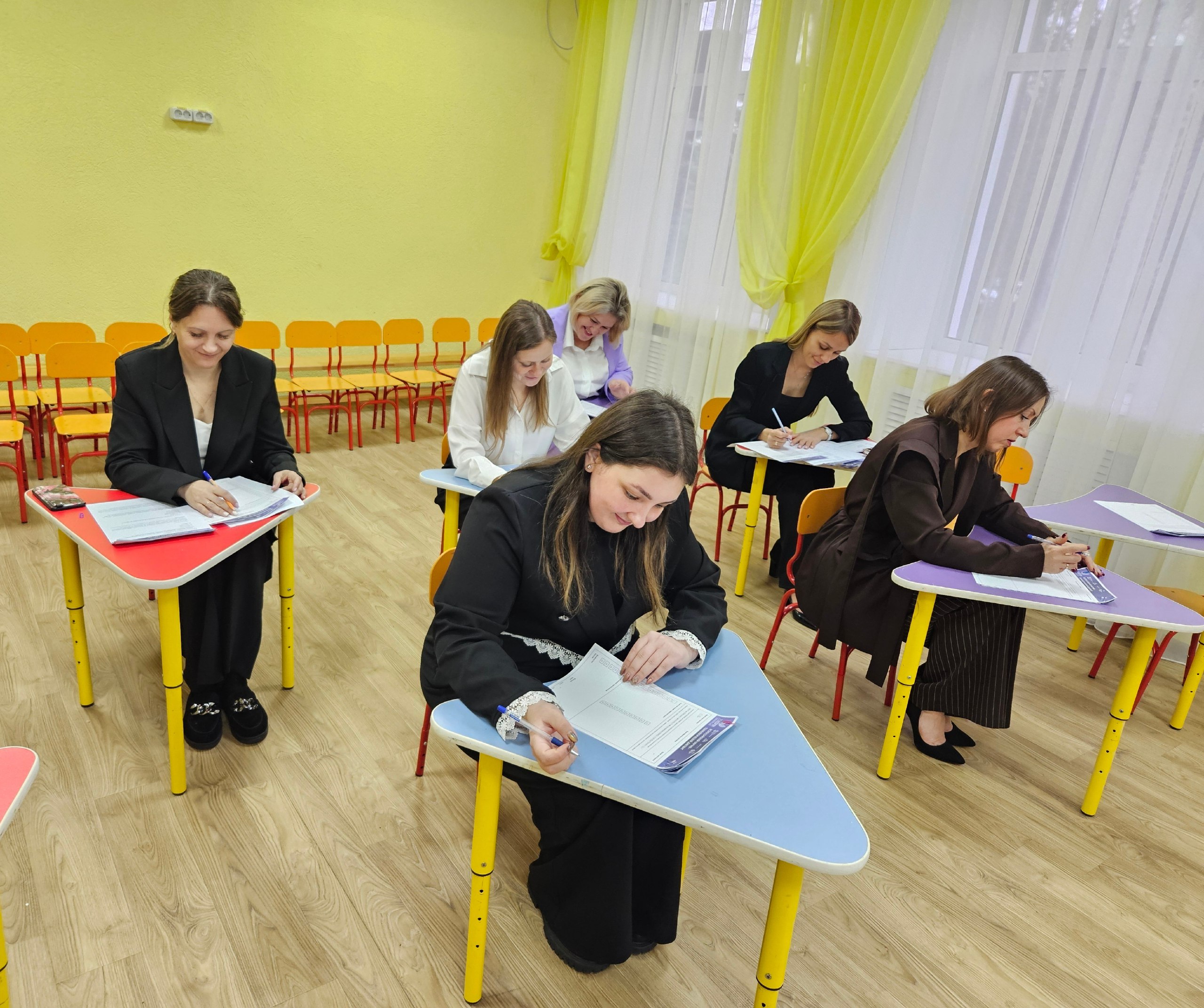 30 октября 2025 года коллектив МБДОУ - детский сад присмотра и оздоровления № 32 "Сказка" г.Клинцы Брянская область принял участие в III Всероссийском научно-технологическом диктанте и стал заявленной площадкой для его...