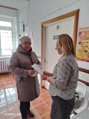 В рамках комплекса просемейных мероприятий, посвященных Всероссийскому Дню беременных, специалисты ГБУ КЦСОН Дубровского района организовали и провели акцию в местной женской консультации