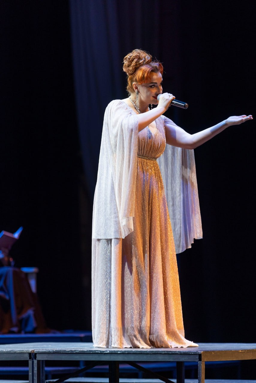 Ах, этот вечный, искренний романс