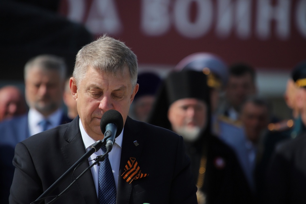 Беспилотная опасность. Губернатор Александр Богомаз обратился к брянцам