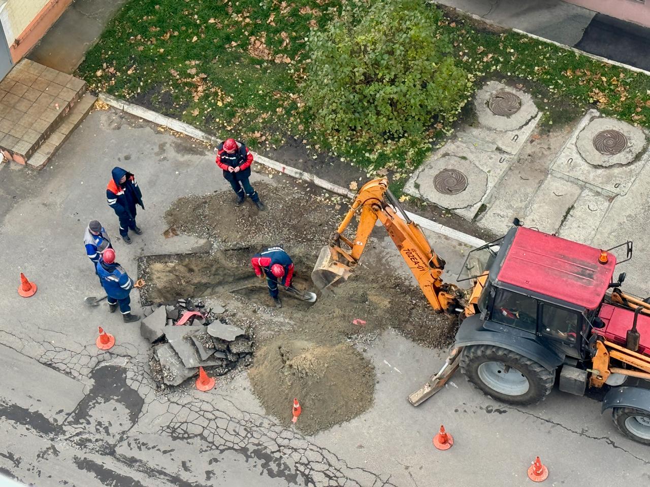 Нашему фотографу удалось повторить тот знаменитый снимок «Производительность труда в России»