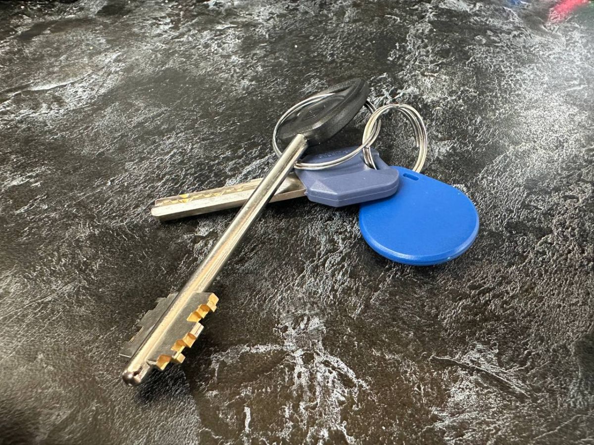 Банк отобрал у брянца заложенную квартиру за долги