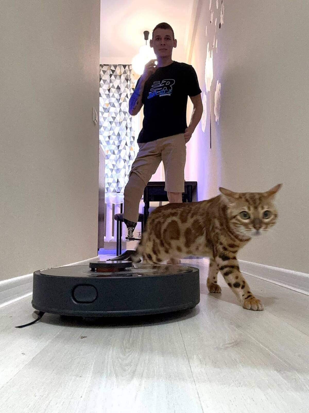 Артём из Брянска вернулся к жизни после тяжёлого ранения