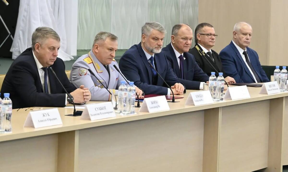 Судья Курганов поблагодарил брянских полицейских за качественную работу