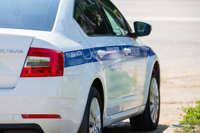 Не уступил при повороте: в Брянской области двое госпитализированы после ДТП