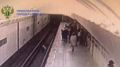 Пенсионерка толкнула брянскую школьницу на рельсы в московском метро