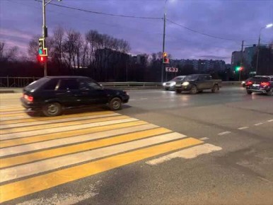 По суду в Брянске продлили контракт по дорогам улицы Флотской