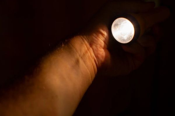 С 17 ноября новые отключения света: жителей Брянской области просят подготовиться заранее