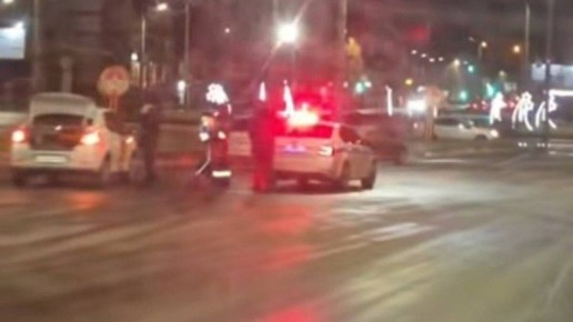 Гололедица застала врасплох: на Литейном мосту в Брянске случились два ДТП