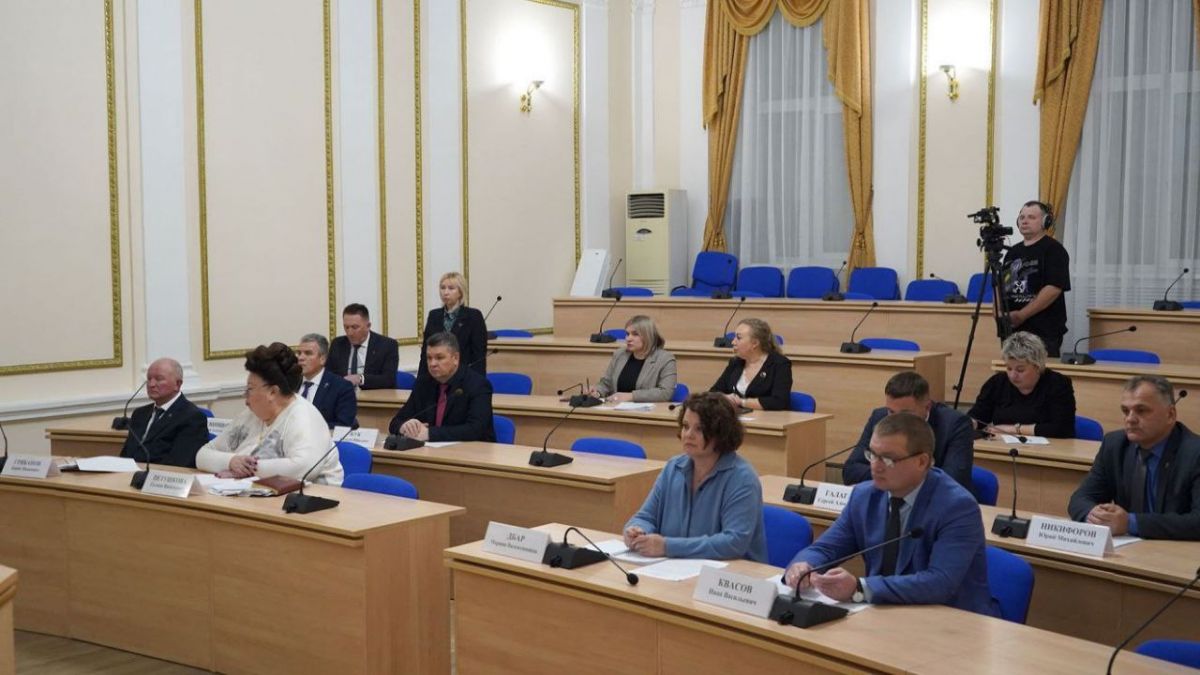 Стало известно, кто будет контролировать тарифы в Брянской области