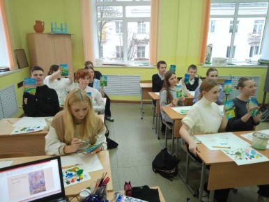 В рамках проекта "Пушкинская карта" 18 ноября 2025 года заведующая художественным отделением Детской школы искусств им. Е. М. Беляева - Ермолаева Галина Ивановна провела для учащихся 7-ой средней школы...