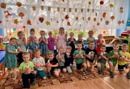 18 ноября в России официально празднуют День рождения Деда Мороза