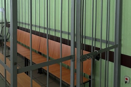 Житель Астрахани провернул аферу в брянском магазине