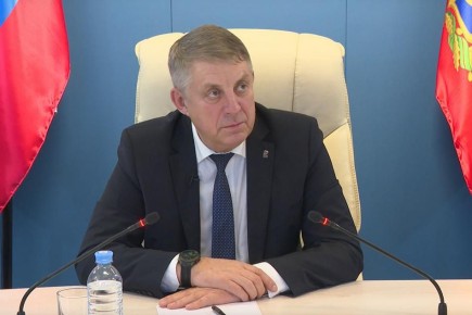 «Хотел всех побить». Губернатор рассказал о строительстве ДК в Почепе