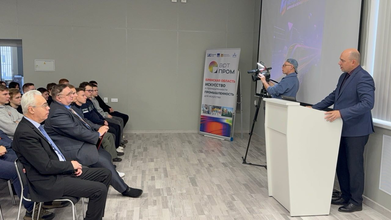 Любовь к прекрасному привела студентов БГТУ на фестиваль «АртПром»