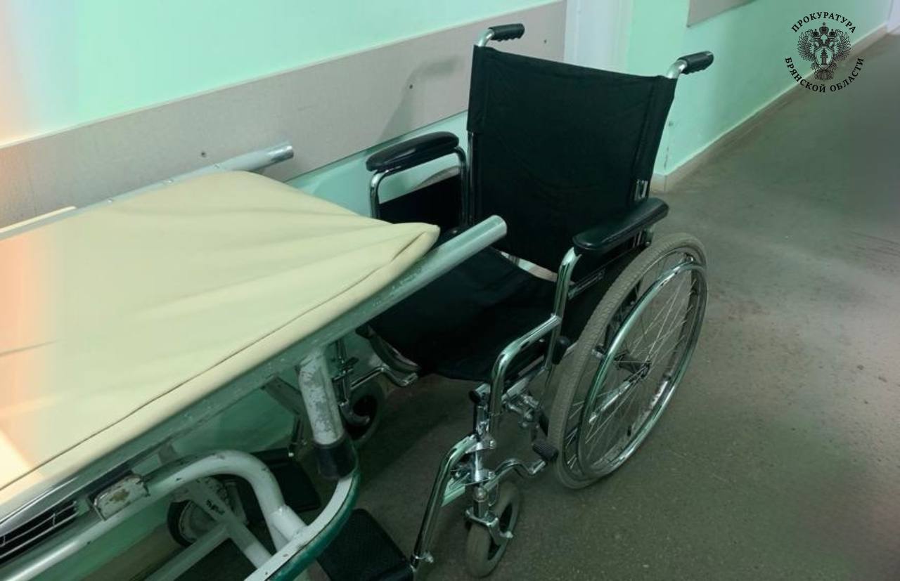 После вмешательства прокуратуры Климовского района инвалиду предоставлены технические средства реабилитации