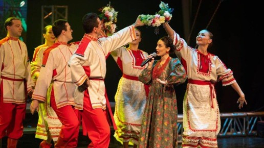 Брянская филармония представила музыкальное путешествие от фолка до рока