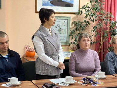 18  2025            ,       