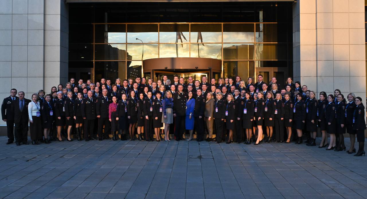 Сотрудники управления Госавтоинспекции Брянской области приняли участие в рабочем совещании, состоявшемся в рамках открытия деловой программы Форума ЮИД