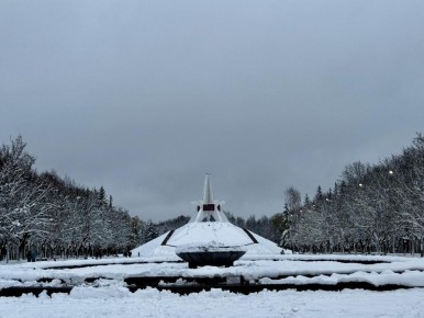 Сегодня в Брянске был дождь, а 23-25 ноября 2024 года в городе уже лежал снег