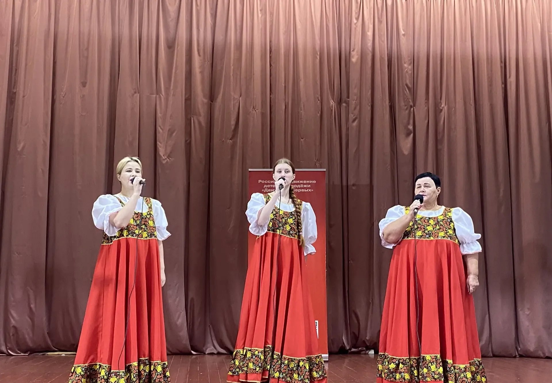 Сегодня прошел муниципальный этап Всероссийского конкурса хоровых и вокальных коллективов