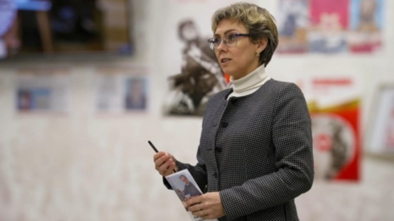 Учитель истории из Клинцов стала победителем всероссийского конкурса открытых уроков