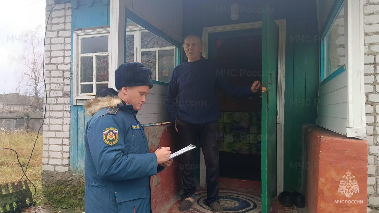 В Злынковском районе продолжается работа по предупреждению и профилактике пожаров