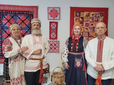 10   11.00  -       ,          