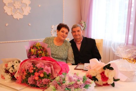 В Стародубе торжественно чествовали супругов Кистень