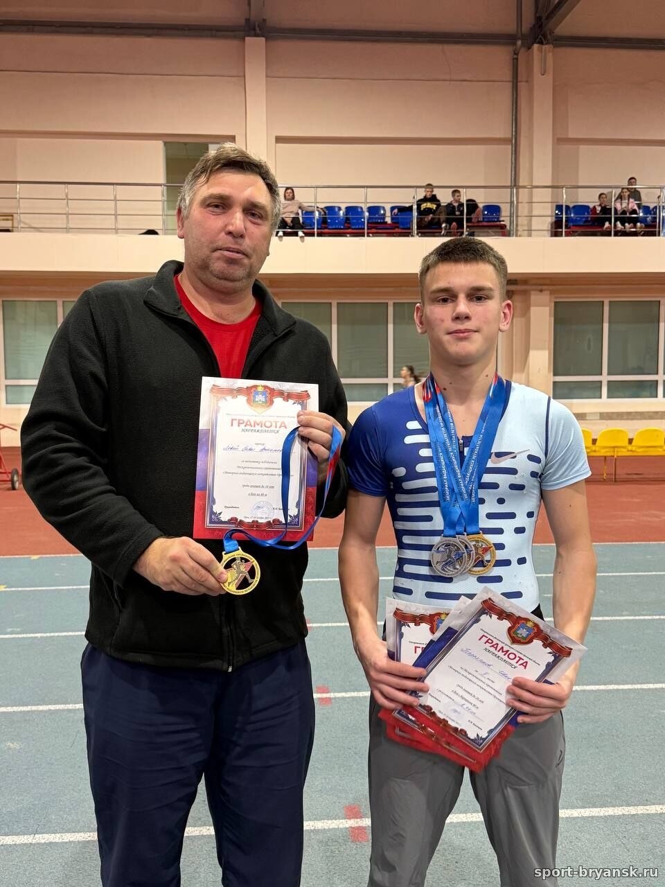 27-28 ноября в г. Орле проходили Межрегиональные соревнования «Мемориал выдающихся легкоатлетов Орловщины», в которых приняли участие более 700 спортсменов