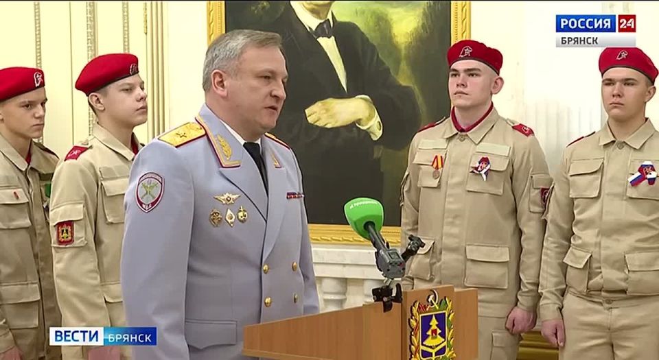 ��������� ���� ������ �� �������� ������� ������� �������� ������ ������� � ������������� ��������� �������� ������ ���������