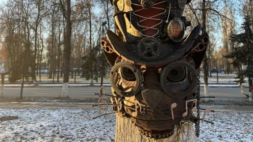 В парке Пушкина в Брянске поселился говорящий Кот учёный