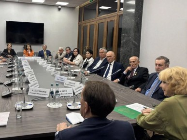 В Государственной Думе прошла ежегодная встреча региональных руководителей фермерских сообществ с заместителем Председателя Государственной Думы А.В. Гордеевым