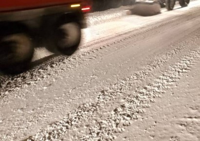 ВСУ ударили по дорожной технике во время расчистки дорог в Брянской области