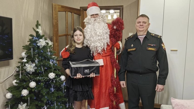 Брянские росгвардейцы исполнили новогодние мечты детей в рамках акции «Ёлка желаний»