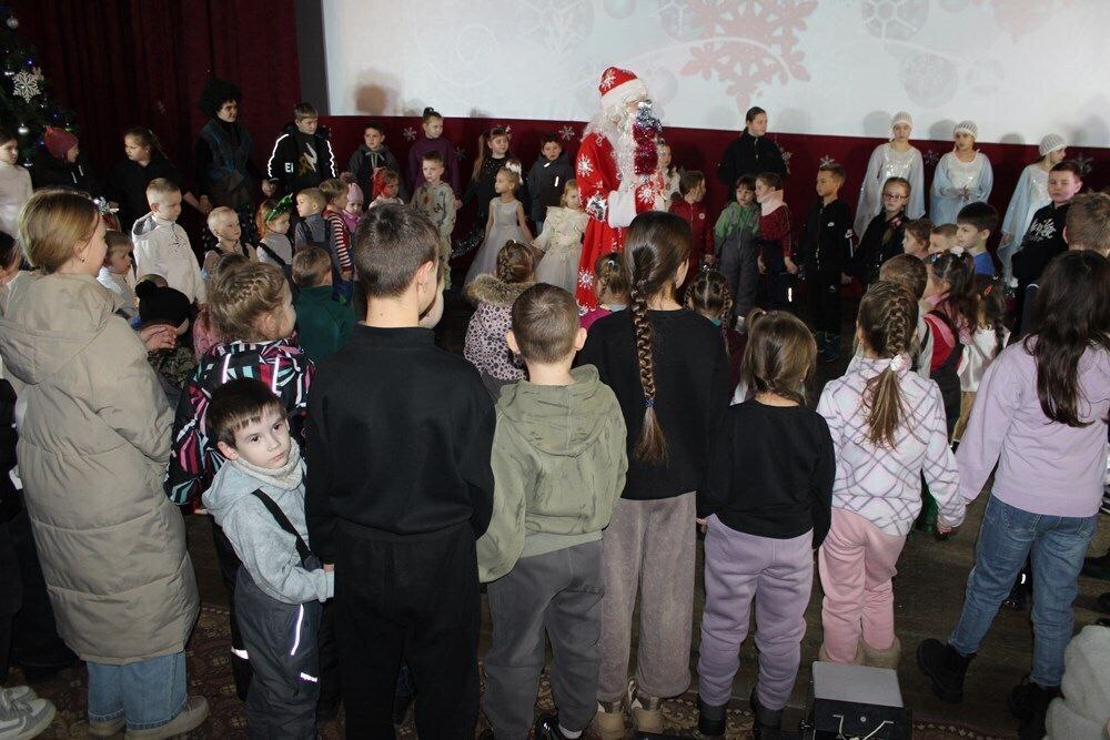 В культурно-досуговых учреждениях региона продолжаются новогодние мероприятия