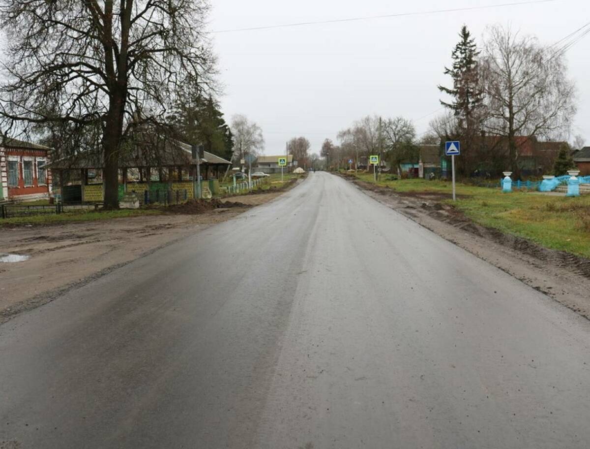 В 2025 году в Стародубском округе построено и отремонтировано около 40 км автодорог